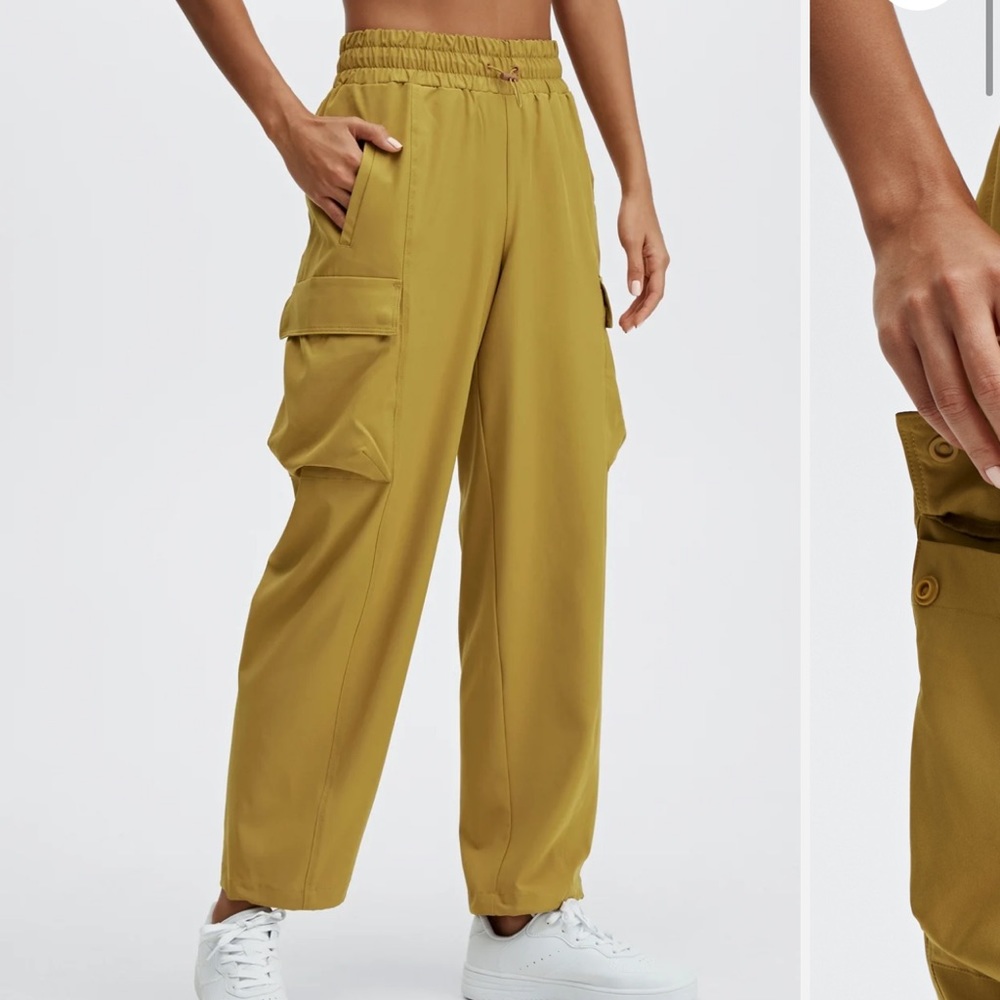 New fabletics cargo pants